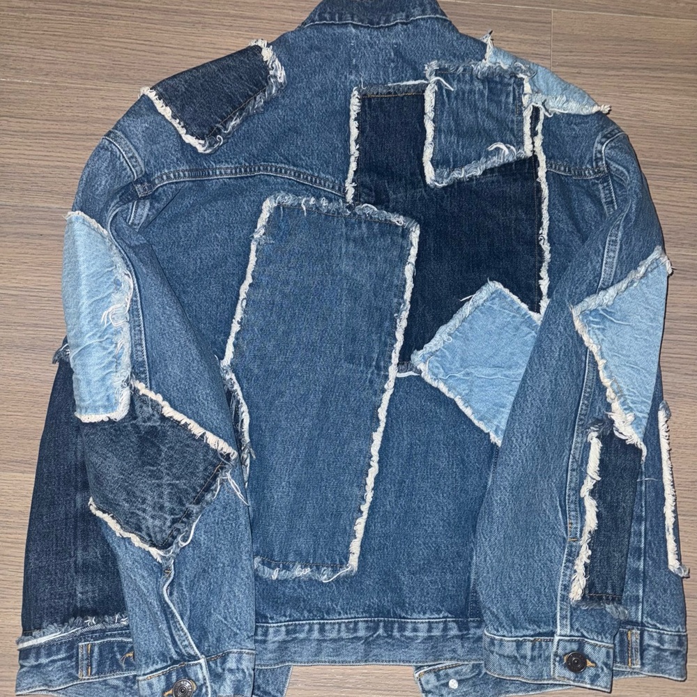 Urban Outfitters Oversized BDG Blue Patchwork Jean Jacket - Picture 4 of 4